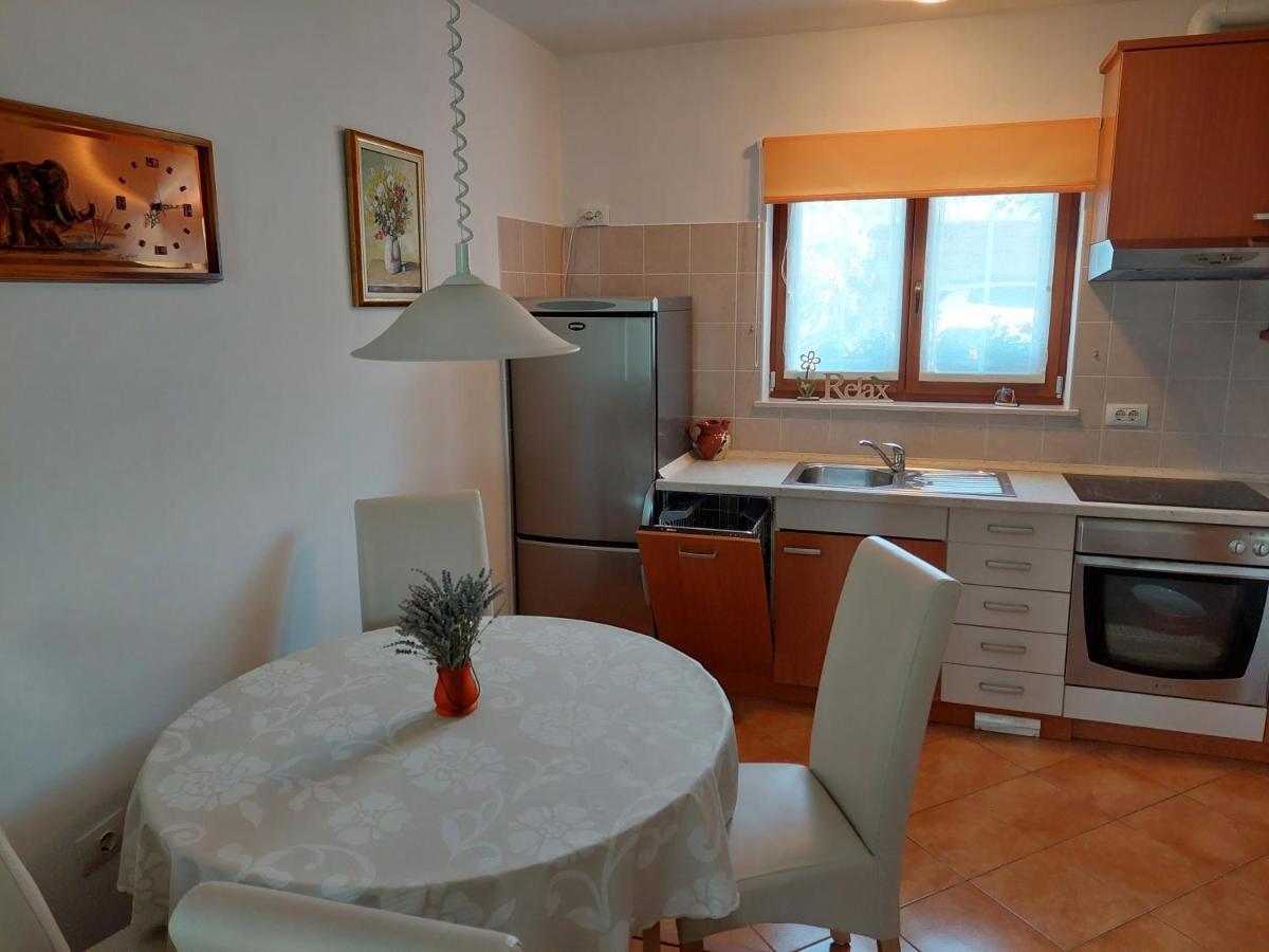 Apartment Oaza Relax 코페르 외부 사진